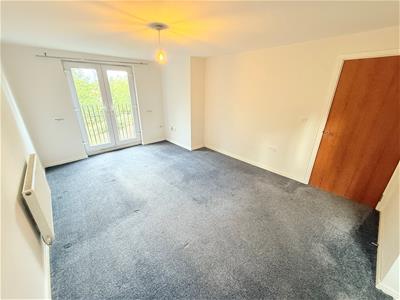 OPEN PLAN LIVING ROOM
